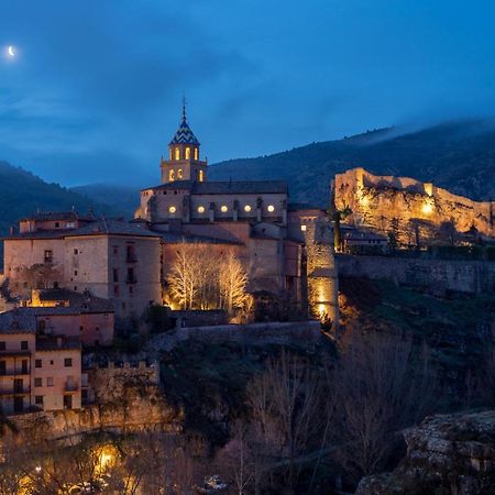 Los Palacios Альбаррасін Екстер'єр фото